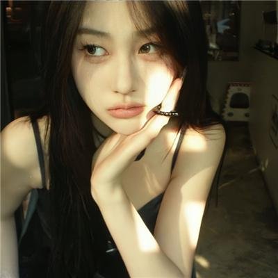 血红溅白纱